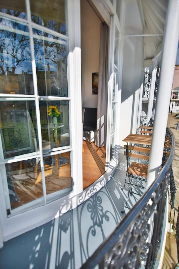 40B Wellington Suites Hastings Exteriör bild