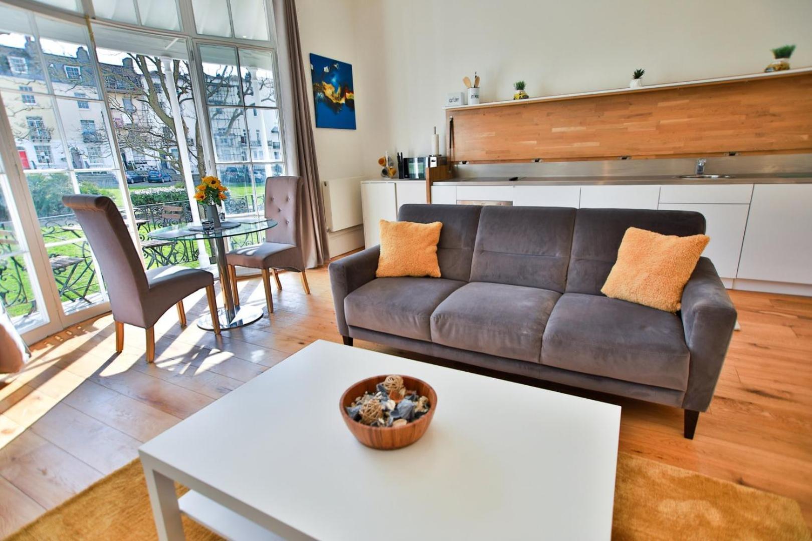 40B Wellington Suites Hastings Exteriör bild