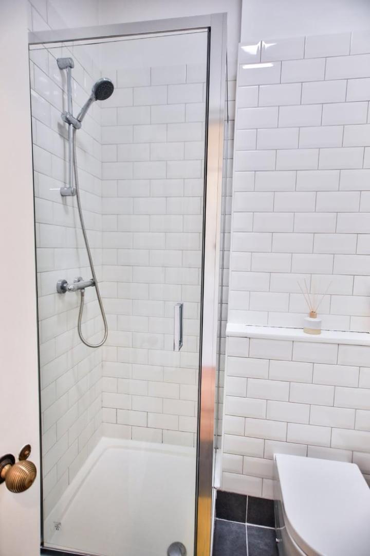 40B Wellington Suites Hastings Exteriör bild